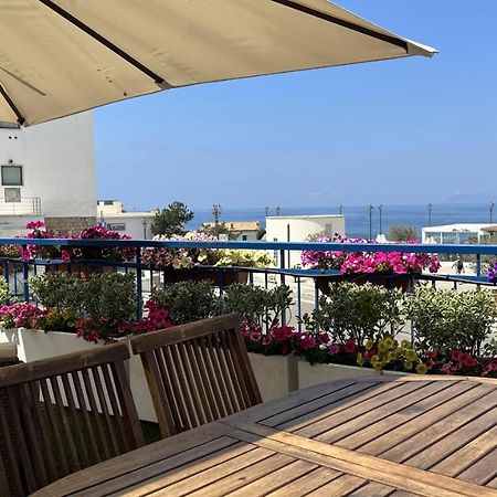 Holidaycasa Mike - Con Terrazzo Vista Mare Sperlonga Exterior photo